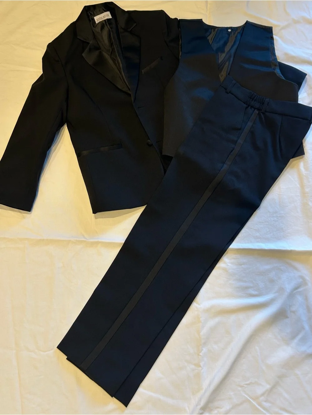 Boys 3 Piece Tuxedo-Black